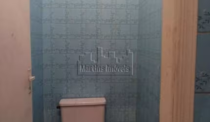 Casa com 3 quartos à venda na Rua Domingos Rubino, 102, Conjunto Residencial José Bonifácio, São Paulo, 204 m2 por R$ 430.000