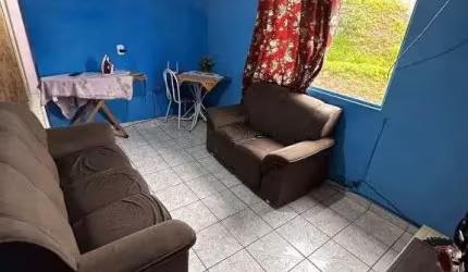 Vende-se Apartamento na região da Cid. Tiradentes, R$75.000,00 + prestações de apenas R$176,00 junto a cohab.  Apartamento médio 2 dormitórios