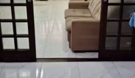 Casa com 3 quartos à venda na Rua Águas de Março.........., 83, Conjunto Residencial José Bonifácio, São Paulo por R$ 310.000