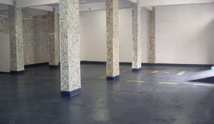 SALÃO COM 2  SALA COMERCIAL