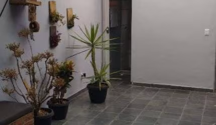 Casa com 2 quartos à venda na Rua Jardim Tamoio, 1608, Conjunto Residencial José Bonifácio, São Paulo, 150 m2 por R$ 500.000