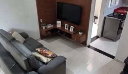 LINDO SOBRADO EM CONDOMINIO  COM 2 SUITES E VARANDA NA VILA CARMOSINA