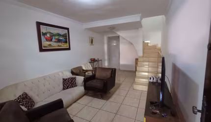 CASA COM 3 DORMITORIOS, VILA CARMOSINA - ITAQUERA