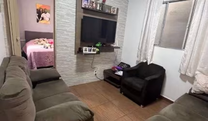 TTerreno com 4 casas  casa 1,  2 dormitórios, 1 sala,1 cozinha,1 banheiro, 1 lavanderia casa2 2 dormitórios, 1 sala,1 cozinha,1 banheiro,1 lavanderia  casa 3 1, dormitório, sala, cozinha ,banheiro e l