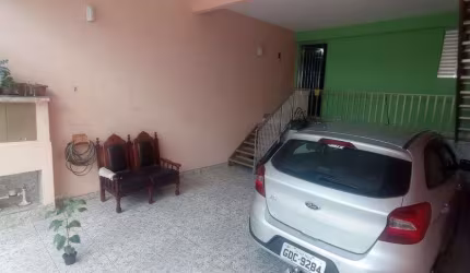 Casa com 4 quartos à venda na Rua Miguel Barreda, 102, Conjunto Residencial José Bonifácio, São Paulo, 138 m2 por R$ 435.000