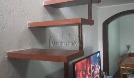 Casa com 3 quartos à venda na Rua Frei Gabriel Batista, 35, Conjunto Residencial José Bonifácio, São Paulo, 250 m2 por R$ 450.000