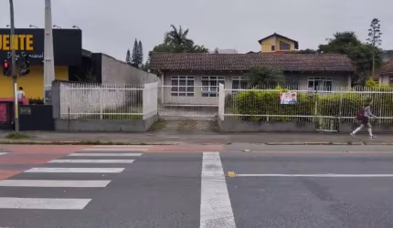 CASA no SAGUAÇÚ com 0 quartos para VENDA, 320 m²