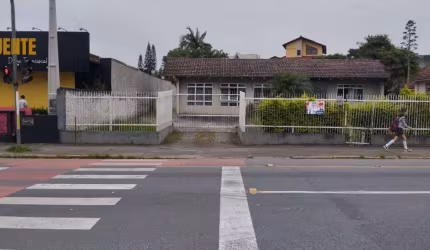 CASA no SAGUAÇÚ com 0 quartos para VENDA/LOCAÇÃO, 320 m²