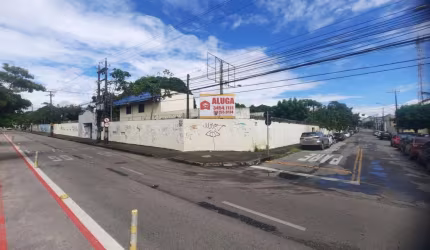 (PC1188) Prédio comercial medindo 9.043m² - Montese