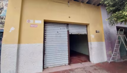 (LJ2227) Um box medindo 50m² localizado no bairro Franciscanos