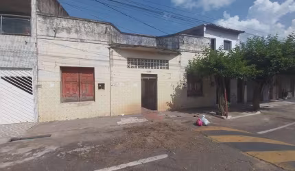 (TE2289) Um terreno medindo 540m² no bairro Franciscanos