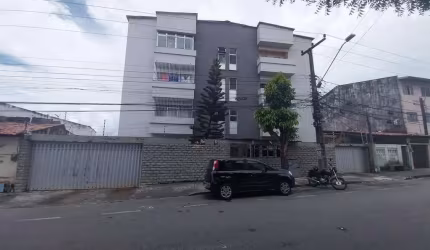(AP8222) Excelente cobertura medindo 171,50m² localizada no Joaquim Távora