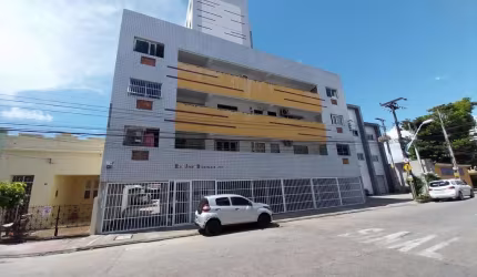 (AP8228) Um apartamento de 71,74m² à venda no bairro Centro.