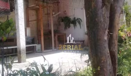 Casa com 2 dormitórios à venda, 240 m² por R$ 530.000,00 - Vila Camilópolis - Santo André/SP