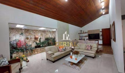 Casa com 4 dormitórios à venda, 264 m² por R$ 2.020.000,00 - Jardim São Caetano - São Caetano do Sul/SP