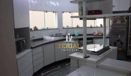Sobrado com 4 dormitórios à venda, 500 m² por R$ 3.200.000,00 - Jardim São Caetano - São Caetano do Sul/SP