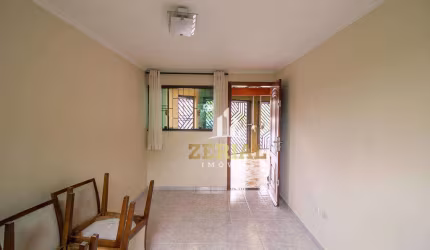 Casa com 3 dormitórios à venda, 223 m² por R$ 650.000,00 - Jardim Stella - Santo André/SP