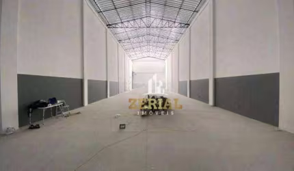 Galpão para alugar, 560 m² por R$ 18.900,00/mês - Campestre - Santo André/SP