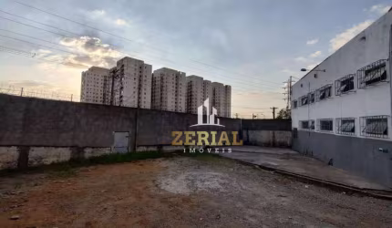 Galpão para alugar, 698 m² por R$ 24.544,80/mês - Parque Marajoara - Santo André/SP