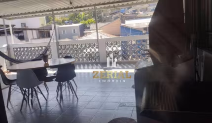 Sobrado com 3 dormitórios à venda, 220 m² por R$ 750.000,00 - Nova Gerty - São Caetano do Sul/SP
