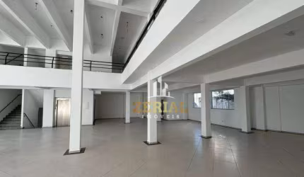 Galpão para alugar, 1400 m² por R$ 37.400,00/mês - Santa Paula - São Caetano do Sul/SP
