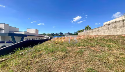 Terreno à venda, 800 m² por R$ 400.000,00 - Condomínio Shambala III - Atibaia/SP