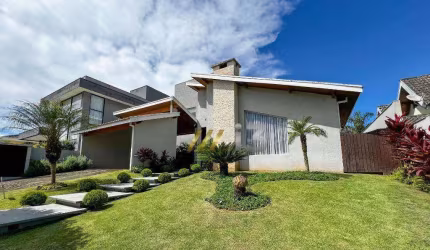 Casa à venda, 328 m² por R$ 3.500.000,00 - Condomínio Shambala II - Atibaia/SP