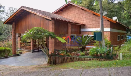 Casa à venda, 456 m² por R$ 1.290.000,00 - Condomínio Clube da Montanha - Atibaia/SP