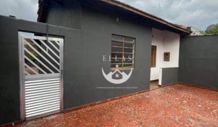 Venda de Casa 2 Dormitórios - Castelo, Santos