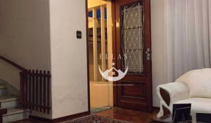 Excelente Sobrado à Venda no Bairro Aparecida – Oportunidade Única!