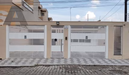 CASA COMERCIAL em Parque Suzano - Suzano, SP