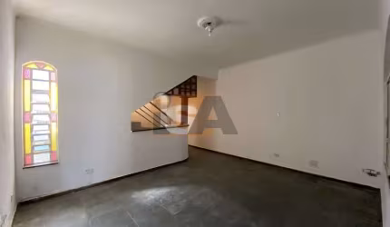 Sobrado Comercial na Av. Vital Brasil, no bairro Vila Açoreana, em Poá/SP.