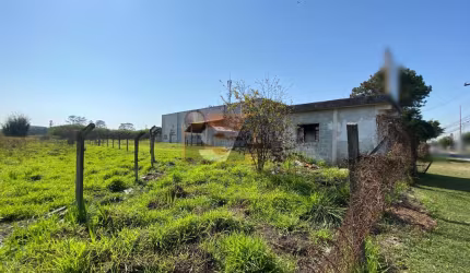 Galpão Industrial/Comercial; na Rod. João Afonso de Souza Castellano, em Poá/SP.