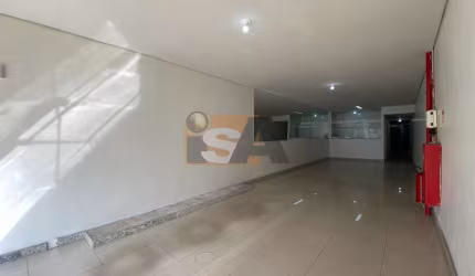 Salão Comercial de 200m² com 11 salas no Centro de Itaquaquecetuba/SP.