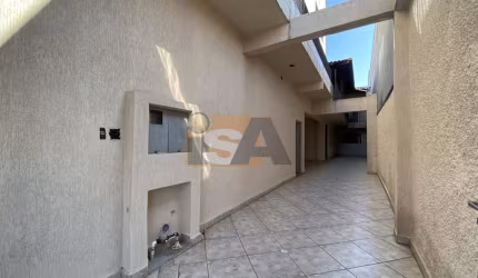 Casa Comercial no Centro de Suzano/SP.