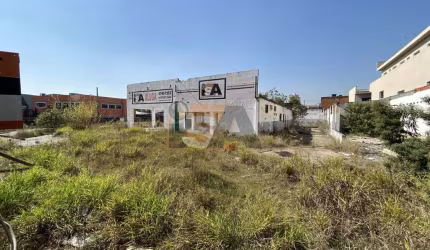 Área - Comercial, no centro de Suzano/SP.