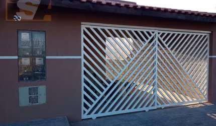 CASA RESIDENCIAL em Jardim Jasmin - Itaquaquecetuba, SP