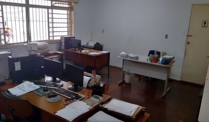 CASA COMERCIAL em Centro  -  Suzano