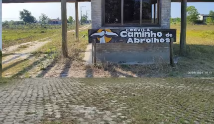 VENDO BARATO LOTE COM 450,00 M2 EM NOVA VIÇOSA BAHIA A 500 METROS DA PRAIA.