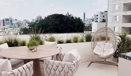 EXCELENTE OPORTUNIDADE DE COMPRAR UMA COBERTURA COM LINDA VISTA NO BAIRRO SAGRADA FAMILIA.