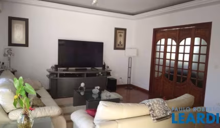 SOBRADO - JARDIM ADALGISA - SP
