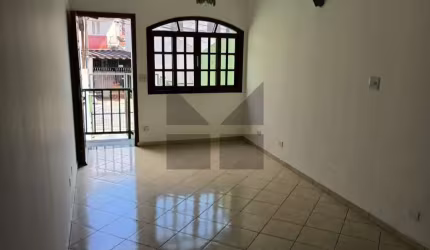 Casa para Locação em Taboão da Serra - 2 Dormitórios, 78m²