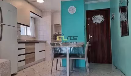 Apartamento à venda, com sacada fechada, 02 dormitórios no Ipiranga - São José