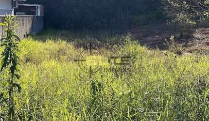Terreno com 360m² em Forquilhas, em São José/SC