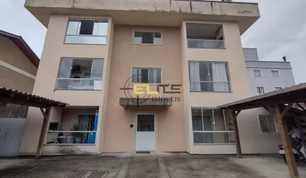 Apartamento à venda, de 02 dormitórios no Aririú - Palhoça