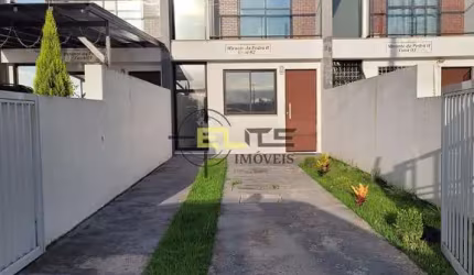 Amplo Sobrado com 2 dormitórios e sobra de terreno no Sertão do Maruim/São José
