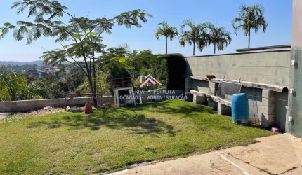 Casa em Laguna Residencial Clube com 3 dormitórios 2 suítes 4 vagas excelente localização - Várzea Paulista COD. 28586