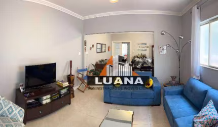 Linda casa, frente para o Parque da Aclimação