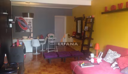 Apto. antigo ótima localização