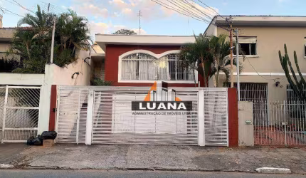 Linda casa com 246m²